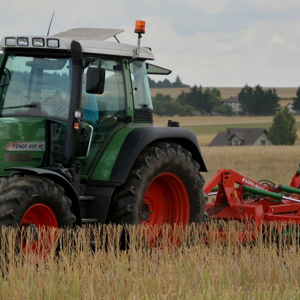 Hidrauliski salokāmi Agro-Masz BTH zemes diski